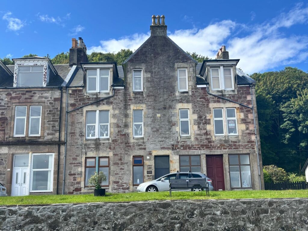 Flat 0/1, Glenarch, Kilchattan Bay