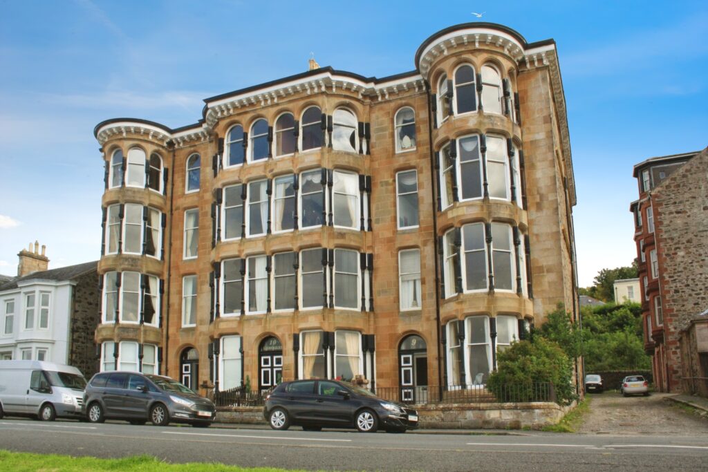 2/1, 10 Mountstuart Road, Rothesay