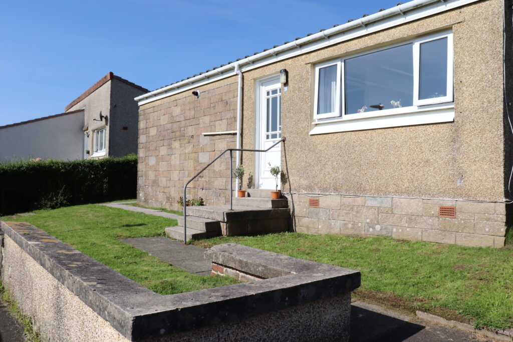 15 Hillview Walk, Rothesay