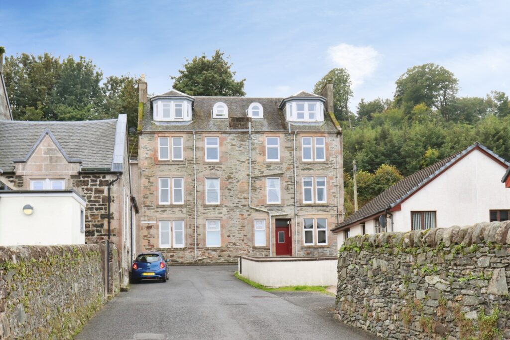 Flat 1/3, 67 Castle Street, Port Bannatyne